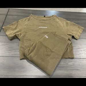 Alphalete Amplify Medium set (Canteen/brown color)